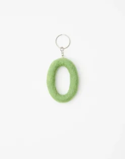 Natura Selection Otros Accesorios^Llavero Felpa Letras